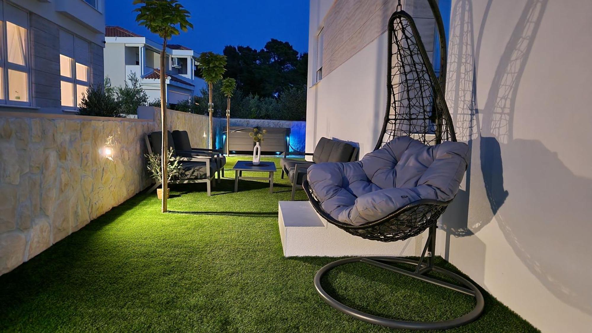 Luxury Terracotta Sun With Private Jacuzzi And Garden Apartament Novalja