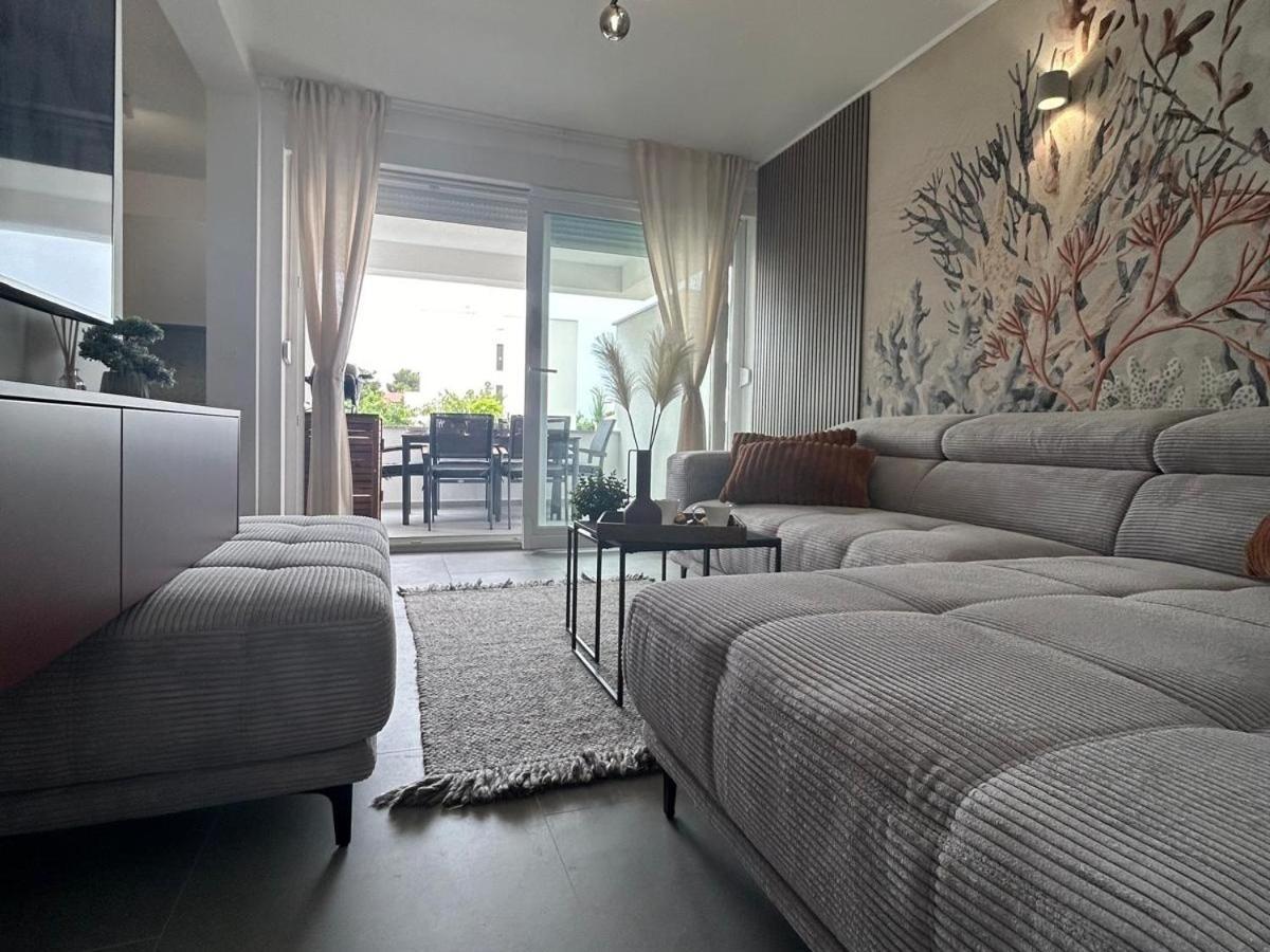 Luxury Terracotta Sun With Private Jacuzzi And Garden Appartement *